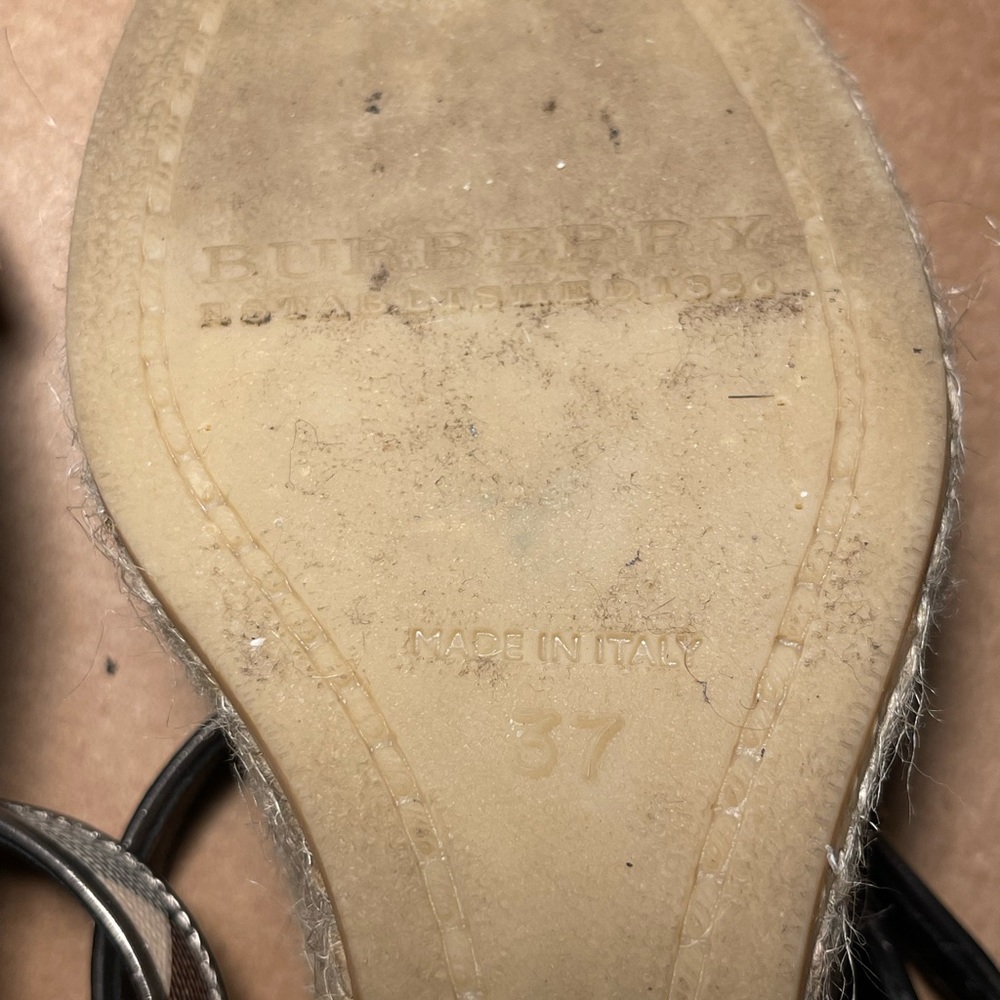 Burberry Wedge Sandal - Picture 6 of 8